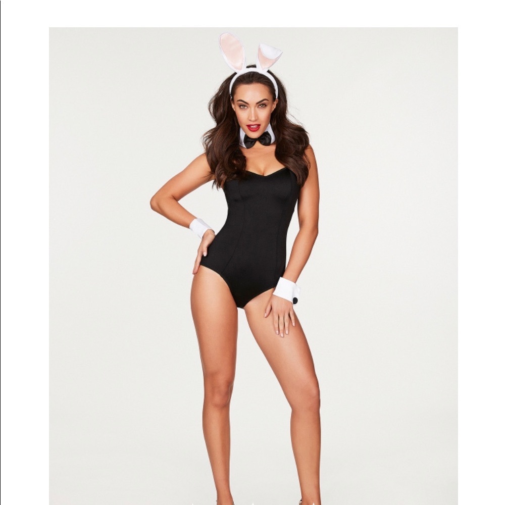 Playboy Bunny Halloween Costume XS/S 👯‍♀️ 🐰 🎃